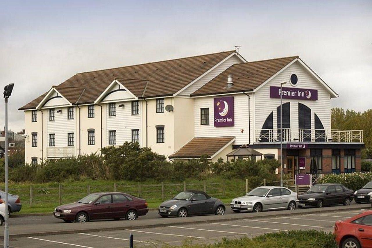 Premier Inn Warrington Centre Екстер'єр фото